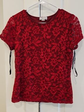NWOT Calvin Klein Red Floral Lace Short Sleeve Top
